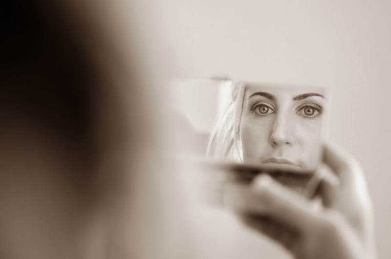 Mujer sin límite: Cambia el reflejo del espejo | ElMundo.net